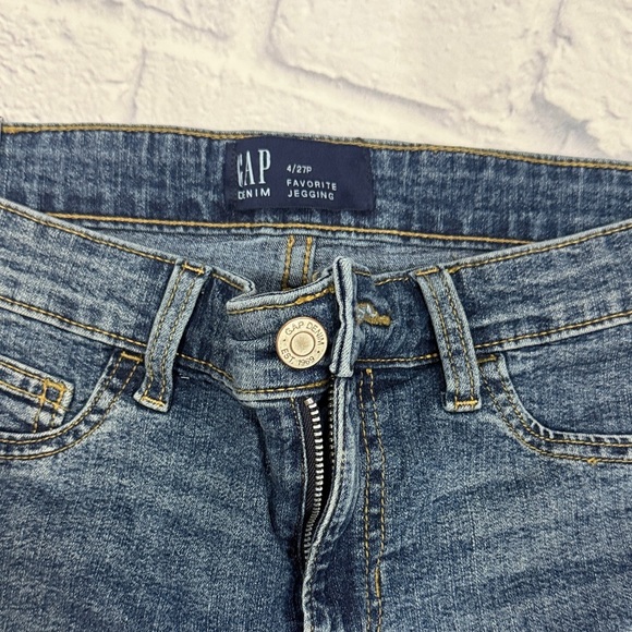 GAP Women's Classic Blue Denim Jeggings - Picture 5 of 7